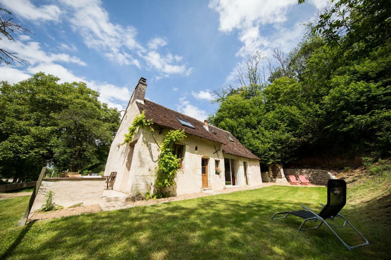 Holiday Home Le Vaugarnier Couture-sur-Loir Bagian luar foto