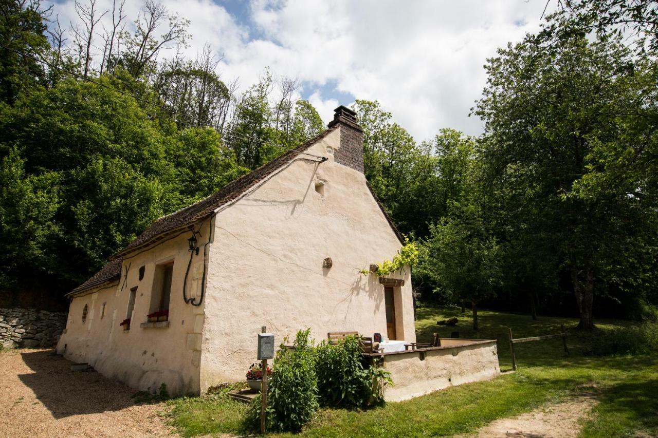 Holiday Home Le Vaugarnier Couture-sur-Loir Bagian luar foto