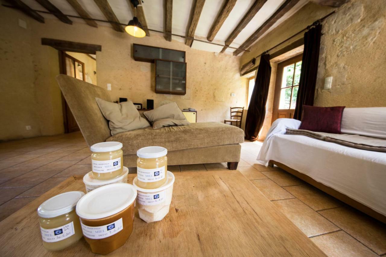 Holiday Home Le Vaugarnier Couture-sur-Loir Bagian luar foto
